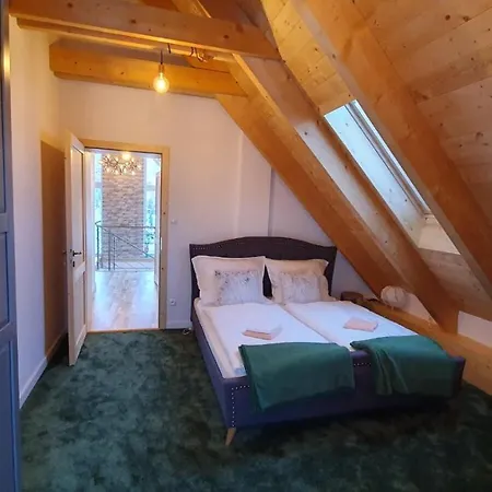 Lesna House With A Garden 2 Minutes From The Center Of The Tatras