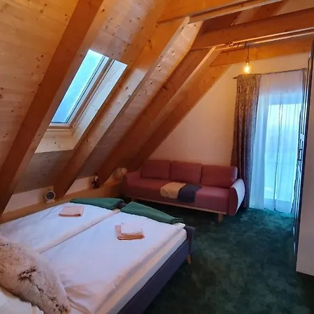 Lesna House With A Garden 2 Minutes From The Center Of The Tatras Ferienhaus *