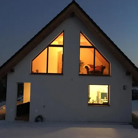 Lesna House With A Garden 2 Minutes From The Center Of The Tatras Nová Lesná