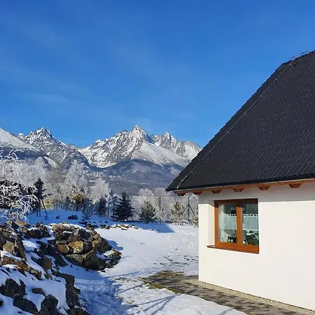 Lesna House With A Garden 2 Minutes From The Center Of The Tatras * Nová Lesná