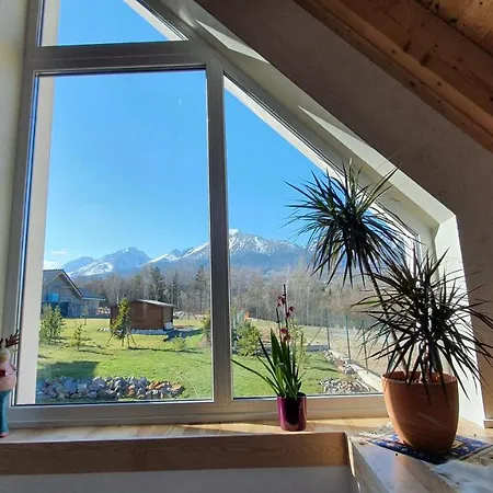 Lesna House With A Garden 2 Minutes From The Center Of The Tatras Casa de Férias Nová Lesná