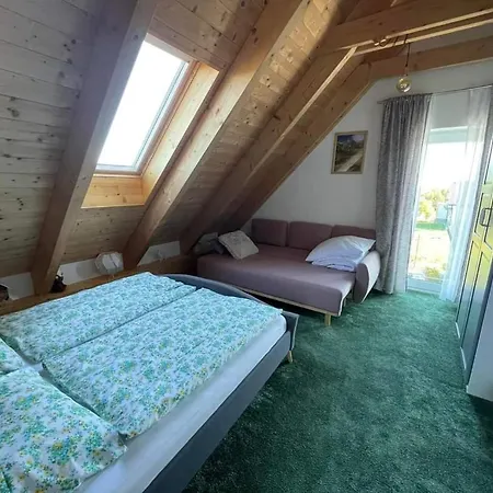 Lesna House With A Garden 2 Minutes From The Center Of The Tatras Ferienhaus