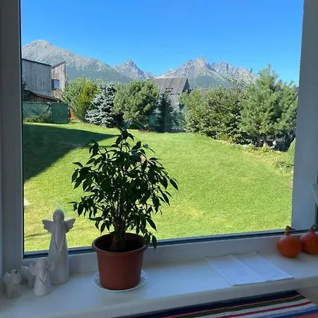 Lesna House With A Garden 2 Minutes From The Center Of The Tatras Nová Lesná
